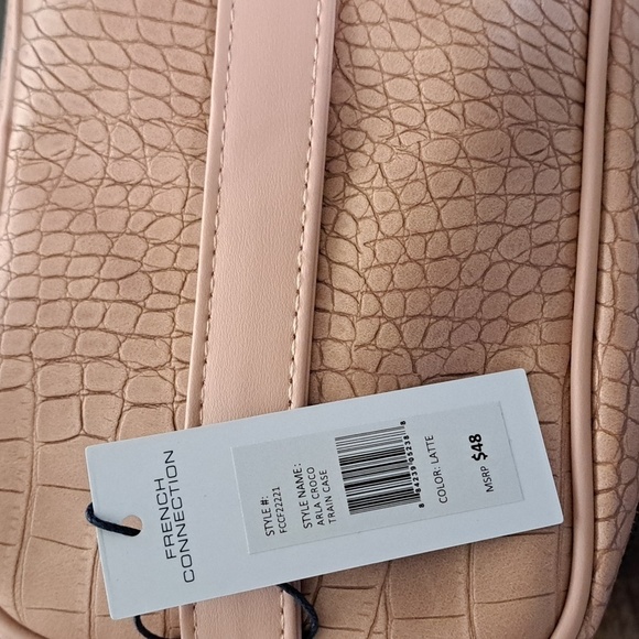 French Connection Arla Crocodile Train Case Latte By French Connection NWT - Picture 4 of 5